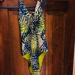 Aerie palm one piece NWT